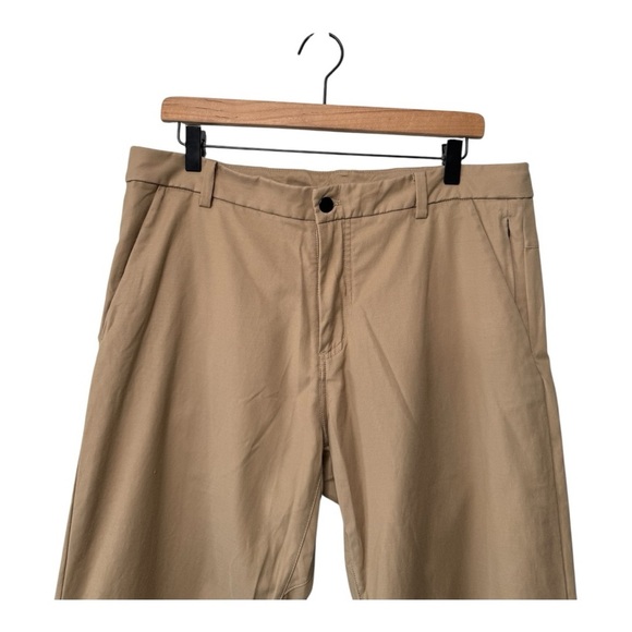 Lululemon ABC Slim Pants, Men’s Tech Pants, Commuter Pants Tan Size 34 Utilitech - Picture 3 of 16
